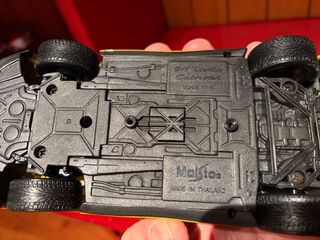 Modellino Porsche 996 Carrera Turbo Cabrio 1:18