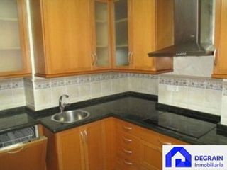 Piso en venta en Santo Domingo en Oviedo