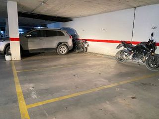 Garaje en venta en Alfalfa en Sevilla