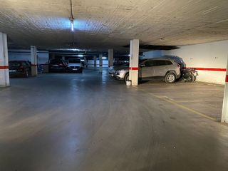 Garaje en venta en Alfalfa en Sevilla