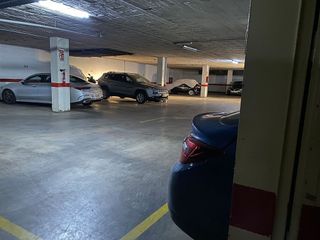 Garaje en venta en Alfalfa en Sevilla