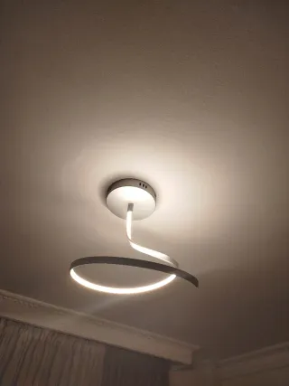 Lote de 2 lámparas LED Moderna el color gris mate.