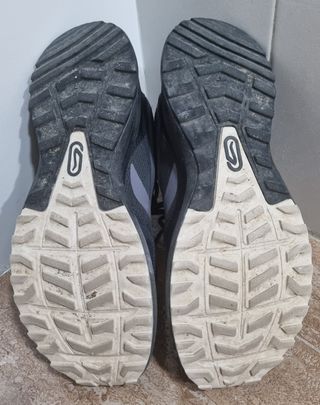 Zapatillas deportivas Kalenji negras y grises