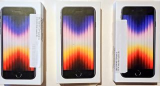 Apple iPhone SE (3ª gen) Nero