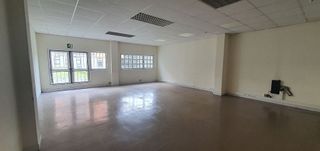 Oficina en alquiler en Someso - Matogrande en Coruña (A)