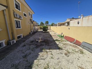 Chalet en venta en Los Balcones - Los Altos del Edén en Torrevieja