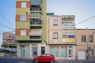 Local comercial en venta en Elda