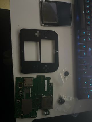 Nintendo 2DS para piezas