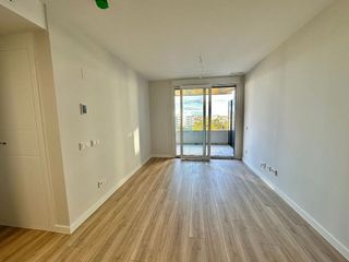 Piso en alquiler en Virgen del Cortijo - Manoteras en Madrid