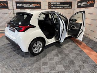 🚗 TOYOTA YARIS ACTIVE TECH 1.5 HYBRID 116CV
