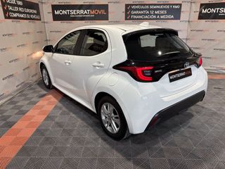 🚗 TOYOTA YARIS ACTIVE TECH 1.5 HYBRID 116CV