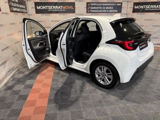 🚗 TOYOTA YARIS ACTIVE TECH 1.5 HYBRID 116CV