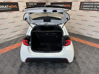 🚗 TOYOTA YARIS ACTIVE TECH 1.5 HYBRID 116CV