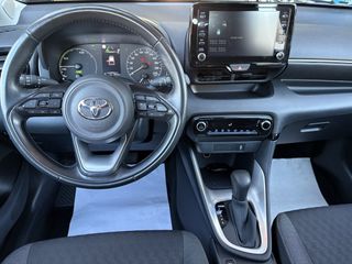 🚗 TOYOTA YARIS ACTIVE TECH 1.5 HYBRID 116CV