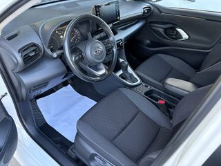 🚗 TOYOTA YARIS ACTIVE TECH 1.5 HYBRID 116CV