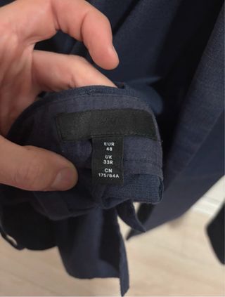 Traje H&M Azul Marino Hombre talla 48