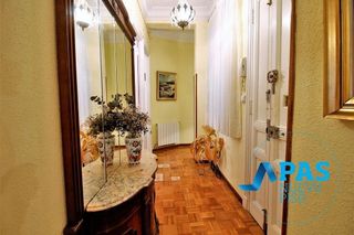 Piso en venta en Puerto Chico en Santander