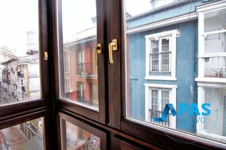 Piso en venta en Puerto Chico en Santander