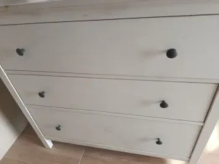 Cajonera blanca Ikea