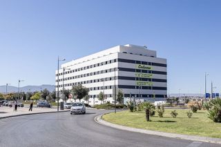 Garaje en alquiler en San Miguel en Armilla