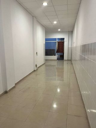 Local comercial en alquiler en Coria del Río