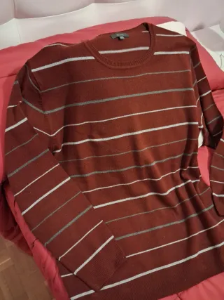 Jersey fino Top Man rayas. Talla L. Burdeos.