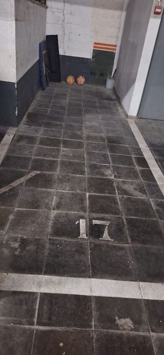 Garaje en alquiler en Eixample - Sant Oleguer en Sabadell