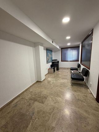 Oficina en alquiler en Centro - El Pilar en Ciudad Real
