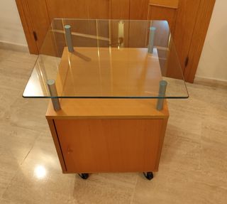 Mesa auxiliar cristal y madera