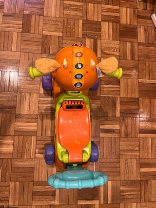 Correpasillos Bambi marca VTECH