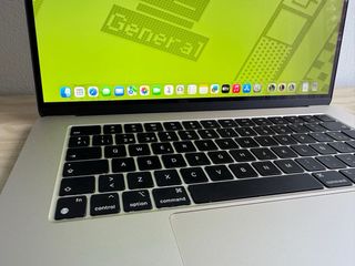 MacBook Air 15 M2