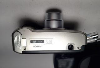 YASHICA POWER ZOOM EZ 60 wide con f=28-60 mm