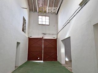 Nave industrial en venta en Las Aves en Aranjuez