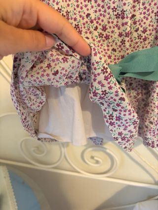 Vestido floral bebé