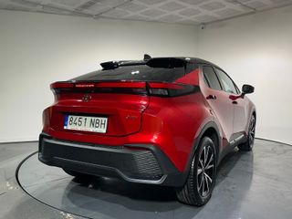 Toyota C-HR 140h Advance Plus + Skyview