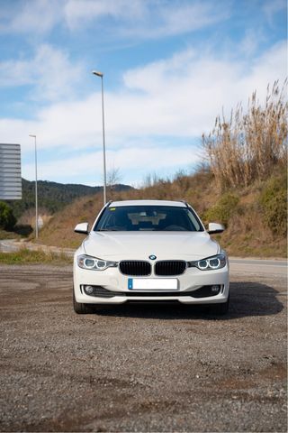BMW Serie 3 touring 318d auto 2013