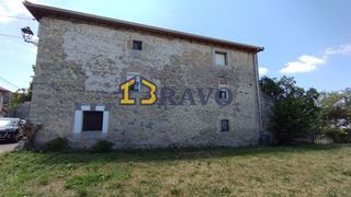 Chalet en venta en Trespaderne