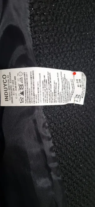 Abrigo negro elegante