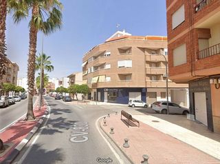 Piso en venta en Sax