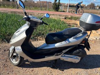 Scooter Kymco Bet & Win 250cc