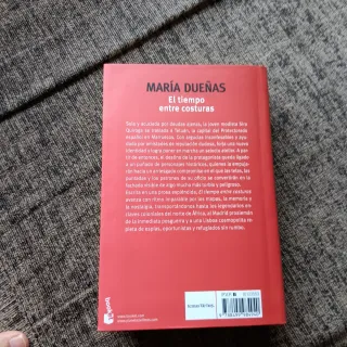 El tiempo entre costuras (Spanish Edition)