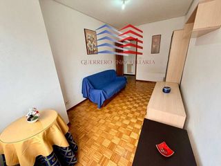 Piso en alquiler en Universidad en Ourense