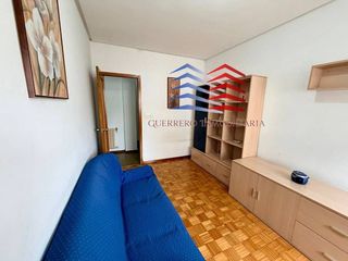 Piso en alquiler en Universidad en Ourense