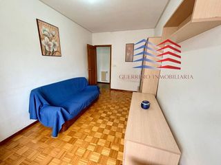 Piso en alquiler en Universidad en Ourense