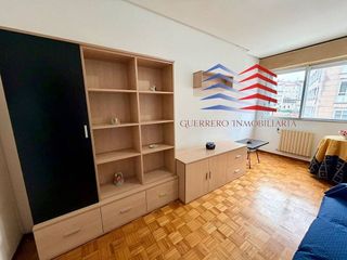 Piso en alquiler en Universidad en Ourense