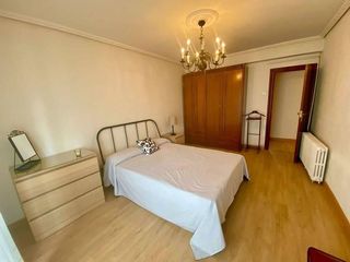 Piso en alquiler en Pº Zorrilla - Cuatro de Marzo en Valladolid