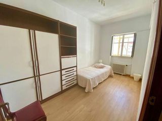Piso en alquiler en Pº Zorrilla - Cuatro de Marzo en Valladolid