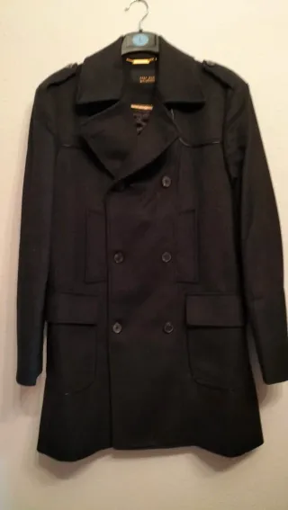 Abrigo de paño gris oscuro