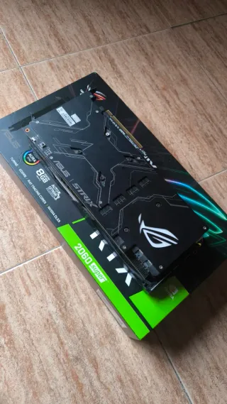 Scheda Grafica Asus ROG Strix RTX 2060 Super 8GB