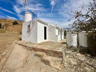 Casa rural en venta en Almogía
